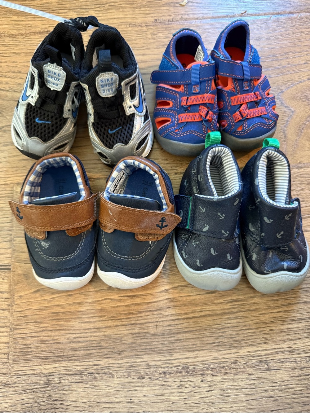 Nike Black and Silver Toddler Sneakers with Breathable Mesh